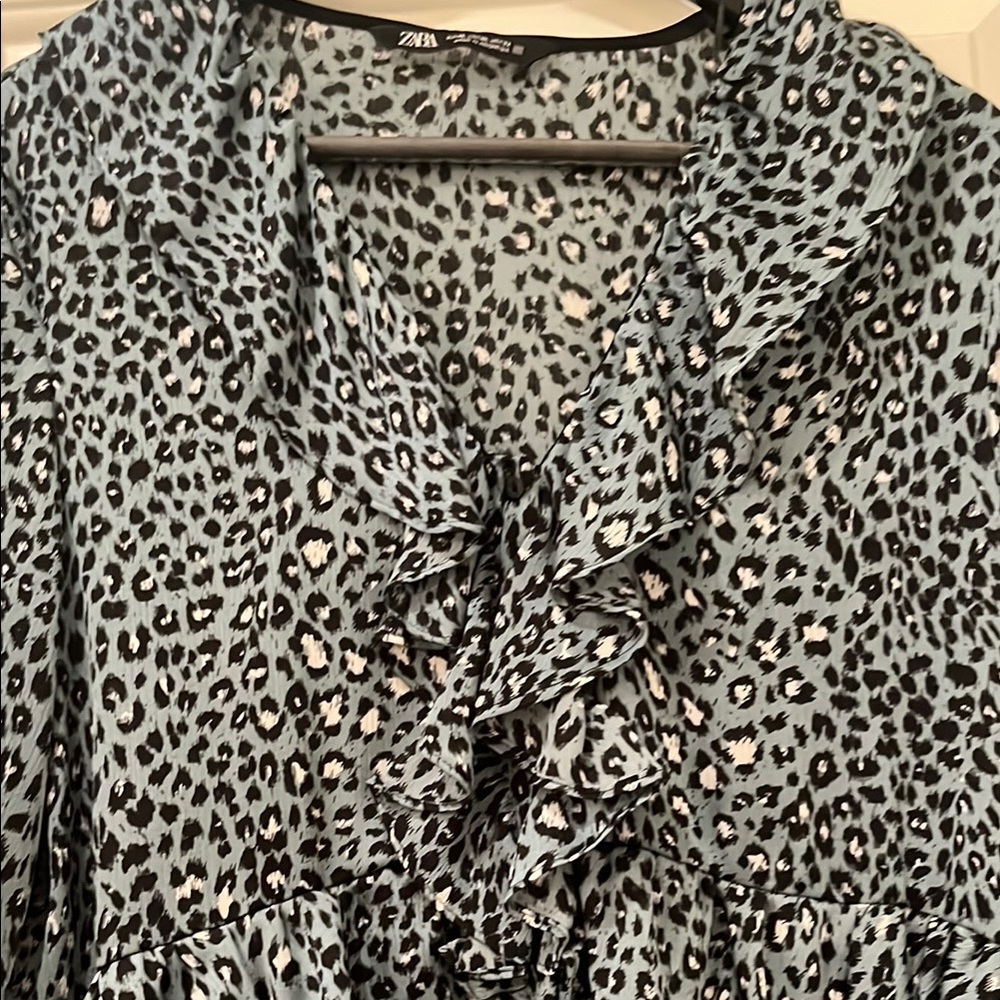 Leopard Print Ruffle Dress - Picture 3 of 6